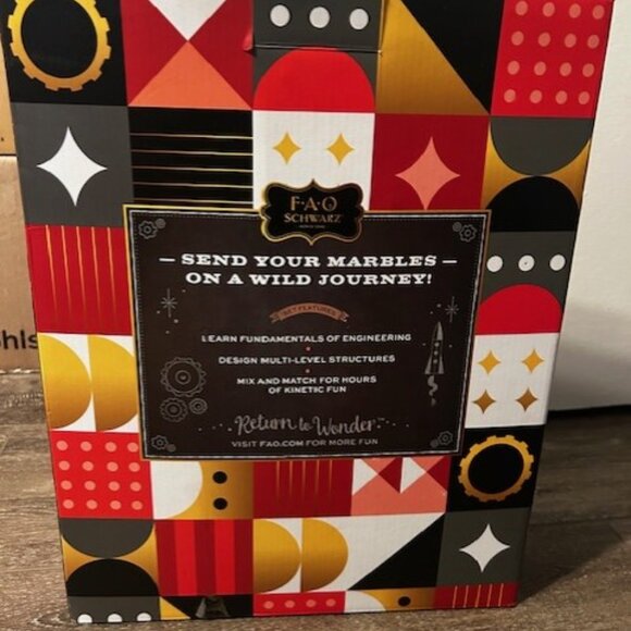 FAO Schwarz 321 Piece Marble Run Toy Set with Original Box/STEM Age 6+ - Picture 2 of 3